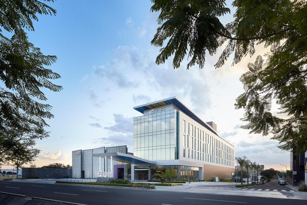 Aloft Queretaro Hotel Exterior photo