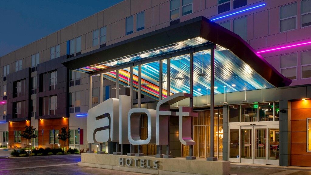 Aloft Queretaro Hotel Exterior photo